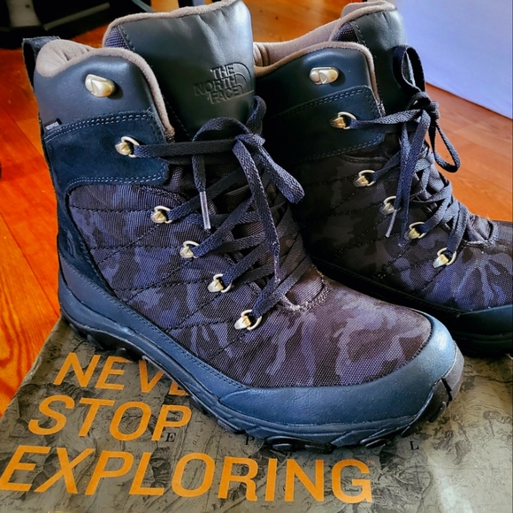 Mens Chilkat Nylon Winter Boots 